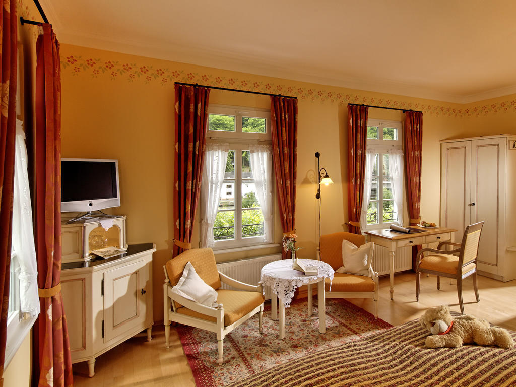 Landhotel Zum Baeren Balduinstein Pokoj fotografie