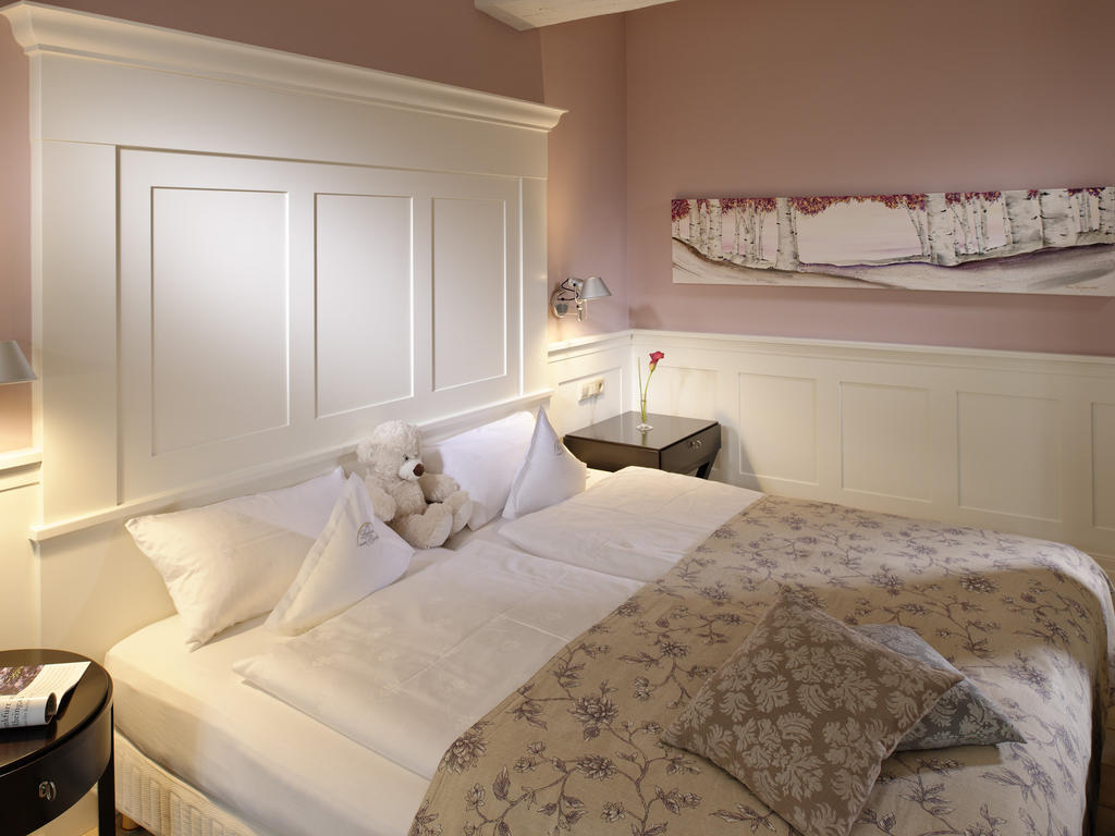 Landhotel Zum Baeren Balduinstein Pokoj fotografie